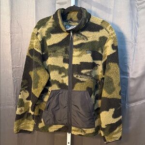 SALTY CREW MENS SWELLTER SHERPA FULL ZIP
NWT